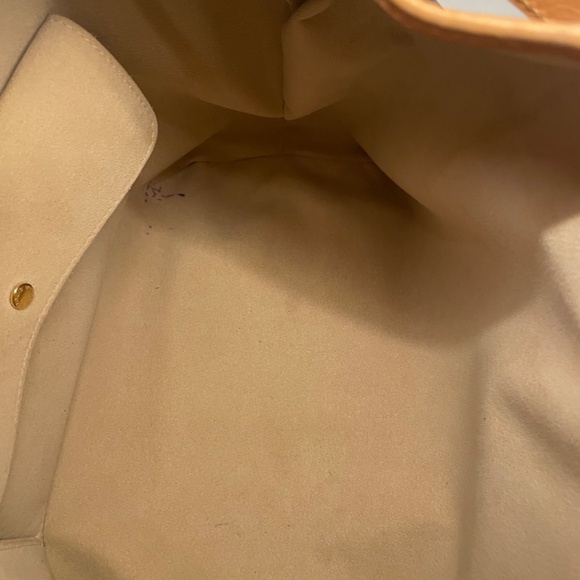 Louis Vuitton Galliera Monogram PM Handbag - Picture 14 of 16